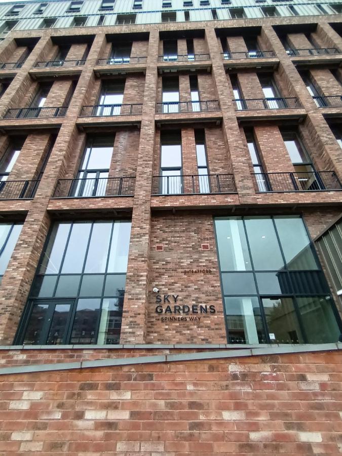 Luxury New Built Split-Level Flat With Rooftop Gardens Access Manchester Kültér fotó