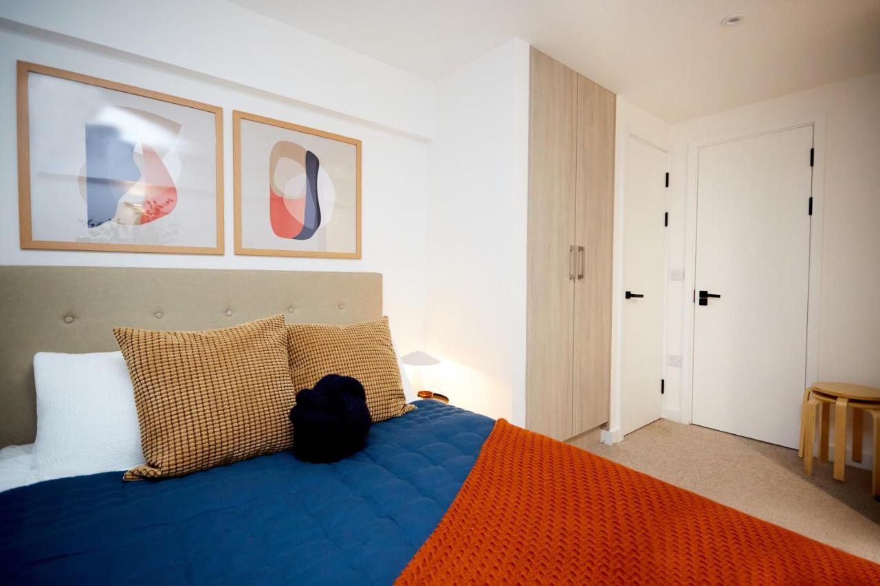 Luxury New Built Split-Level Flat With Rooftop Gardens Access Manchester Kültér fotó